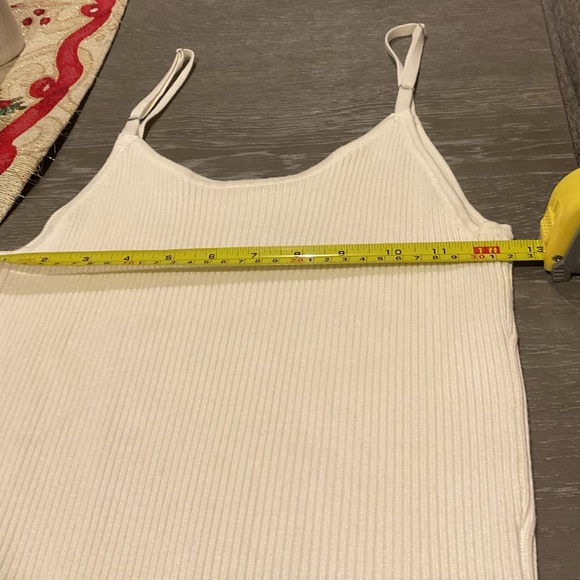 House of Harlow 1960 Off White sleeveless sweater dress with topper. - Picture 8 of 10